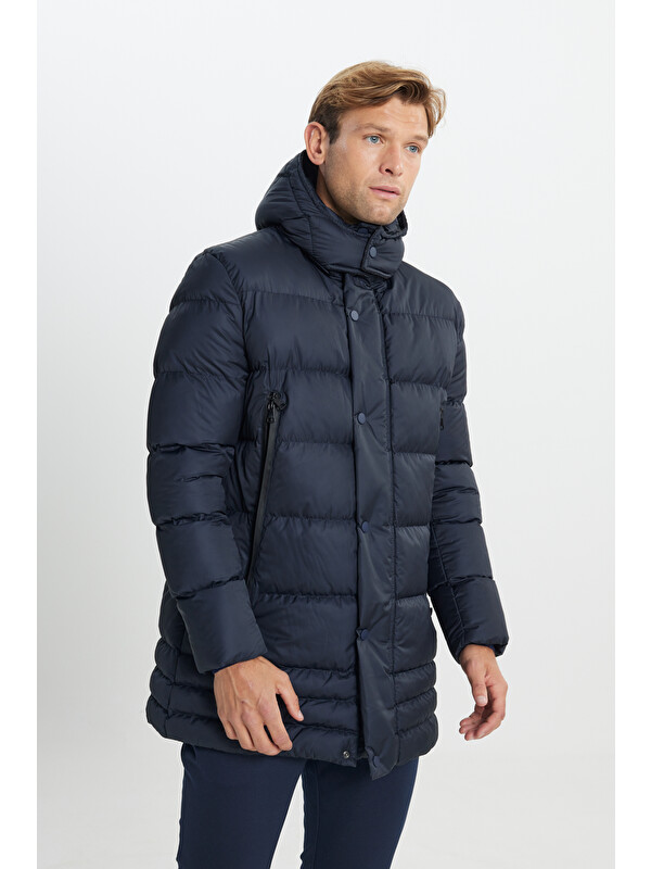 AC&Co / Altınyıldız Classics Erkek Lacivert Standart Fit Normal Kesim Çıkma Kapüşonlu Dik Yaka Yan Cepli Kaban