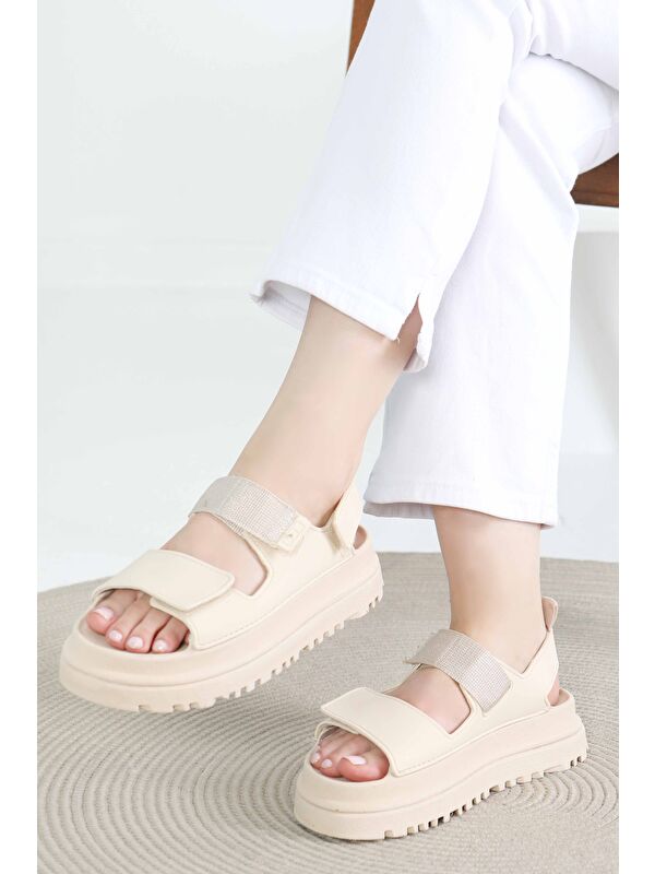 Kadın Bej Cırt Cırtlı Sandalet - 27419 - Görsel 4