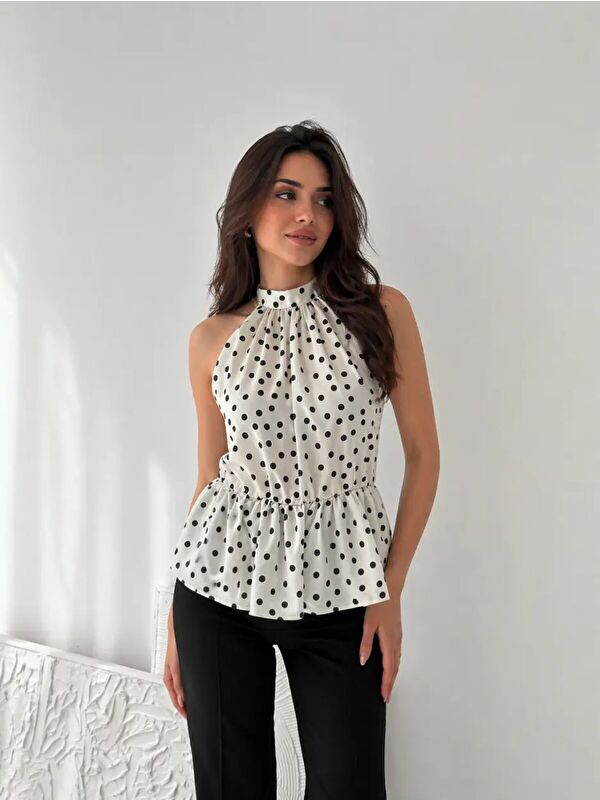 carla10 Puantiyeli Halter Yaka Bluz