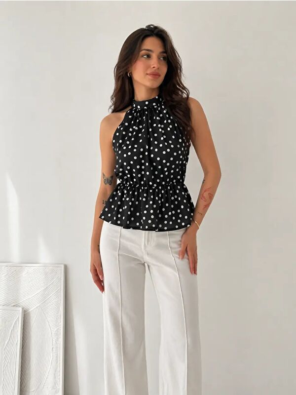 carla10 Puantiyeli Halter Yaka Bluz
