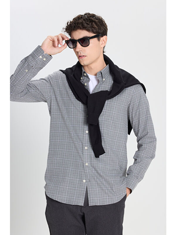 AC&Co / Altınyıldız Classics Erkek Antrasit-Gri %100 Pamuk Slim Fit Dar Kesim Düğmeli Yaka Kareli Flanel Gömlek