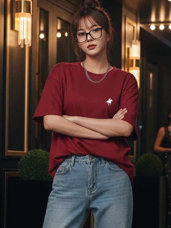Trendseninle Bordo Horse Baskılı Tişört