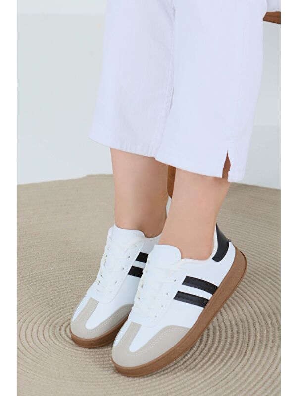 Kadın Beyaz Siyah Süet Detaylı Ayakkabı - 27480 - Görsel 3