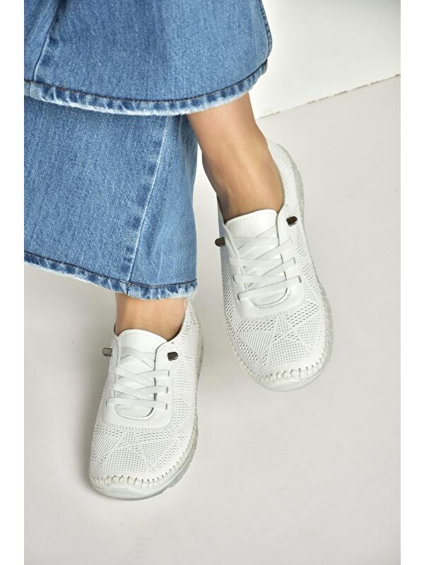 Fox Shoes Beyaz Fox Shoes Ayakkabi Kadın Y555024103