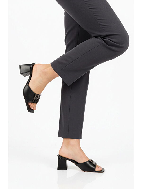 Ayakmod Siyah Ayakmod Hafif Kadın Topuklu Terlik 467060 Z