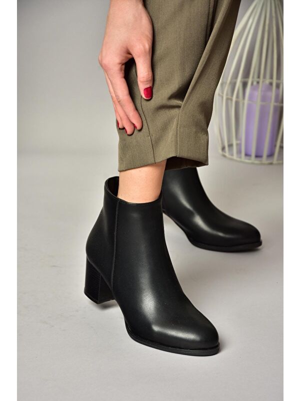 T8201800 Siyah Kadın Topuklu Ayakkabı - Görsel 4