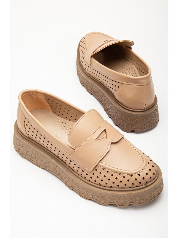 Kadın Nude Rahat Kalıp Yanı Şerit Detaylı Kalın Poli Taban Loafer - Görsel 5