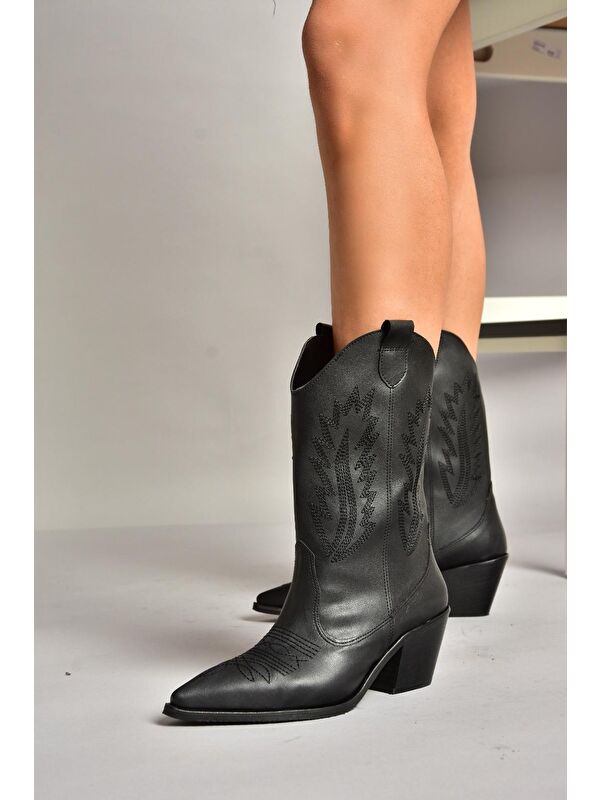 T267655009 Siyah Kalın Topuklu Kadın Bot - Görsel 4