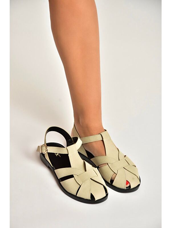 Fox Shoes Bej Fox Shoes Sandalet Kadın Y250303002