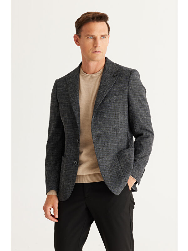 Altınyıldız Classics Erkek Siyah Slim Fit Dar Kesim Kırlangıç Yaka Pamuklu Flamlı Ceket