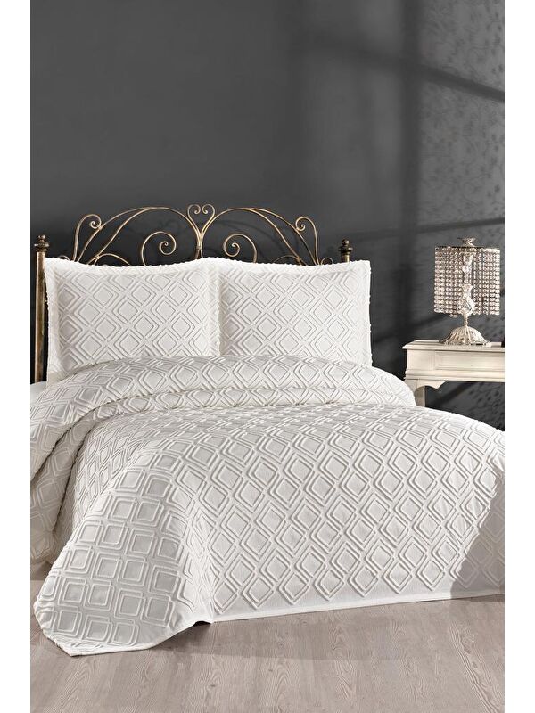 Çeyiz Diyarı Velisa Çift Kişilik Şönil Desenli 235x250 cm Pike Takımı Krem