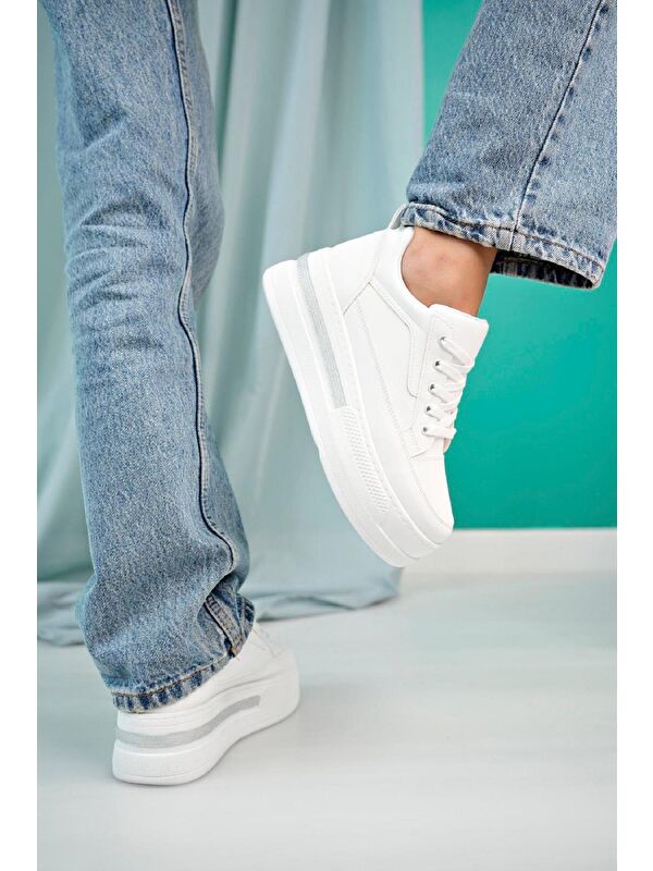 Zima Tabanı Taş Detaylı Kalın Taban Bağcıklı Kadın Sneaker - Görsel 3