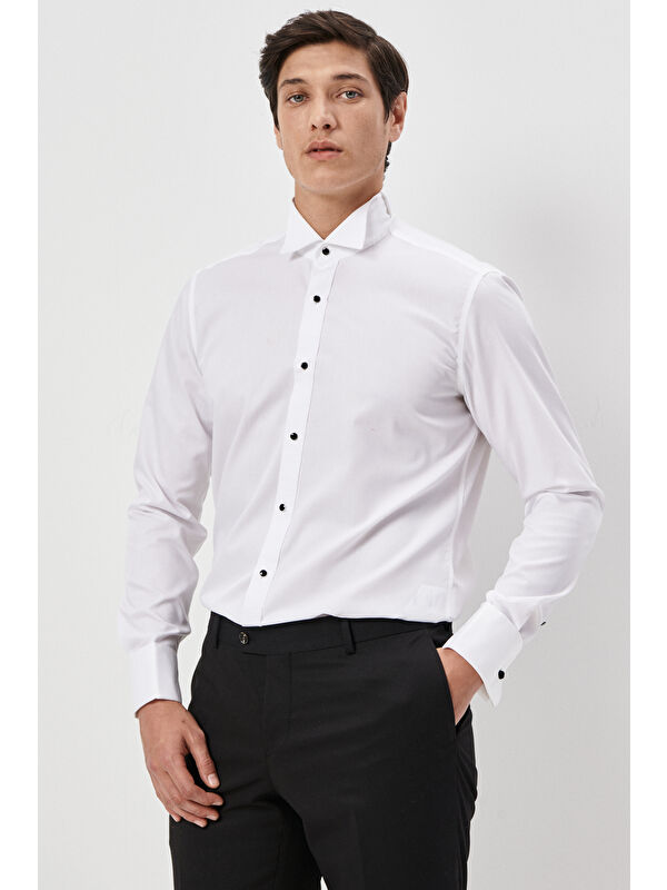 Altınyıldız Classics Erkek Beyaz Slim Fit Dar Kesim Ata Yaka Uzun Kollu Klasik Gömlek