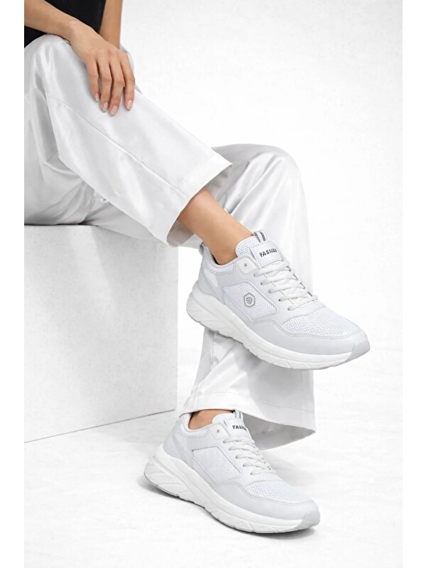 Slipcat Kadın Günlük Spor Sneaker Ayakkabı Kalın Taban Hafif Rahat Modern Tasarım