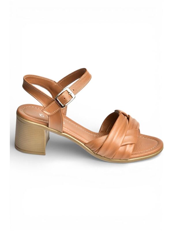 Fox Shoes Bej Fox Shoes Sandalet Kadın P555456303