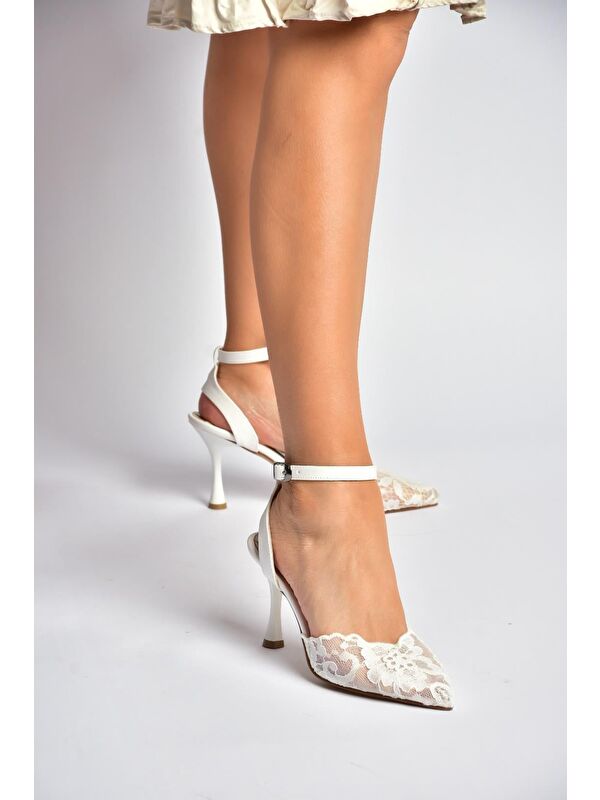 Fox Shoes Beyaz Kadın Topuklu Ayakkabı Y752044206