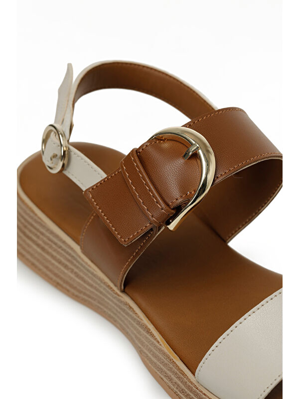 325067.Z 5FX Taba Kadın Dolgu Topuk Sandalet - Görsel 8