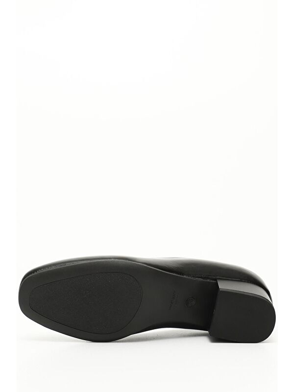 KOYU SİYAH Hakiki Deri Yuvarlak Burun Kısa Kalın Topuklu Kadın Ayakkabı 24100 - Görsel 5