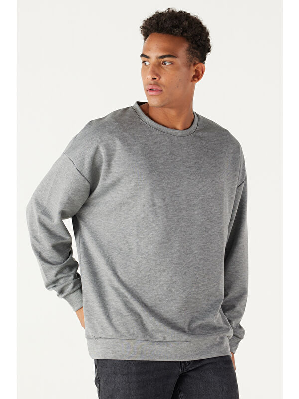 AC&Co / Altınyıldız Classics Erkek Gri Melanj Oversize Bol Kesim Bisiklet Yaka Düz Sweatshirt