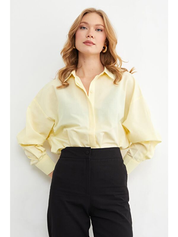 Fullamoda Basic Yırtmaçlı Oversize Gömlek