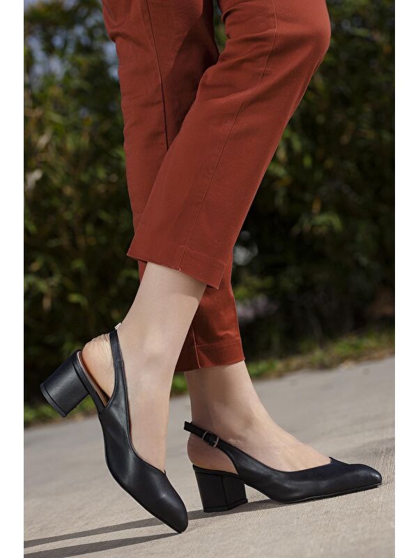 D725 Günlük Klasik Topuklu Kadın Ayakkabı - Görsel 3