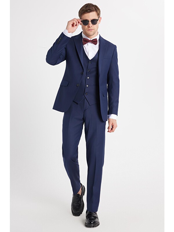 TUDORS Erkek Slim Fit Lacivert Esnek Elastanlı Kumaş Sivri Yaka Yelekli Takım Elbise