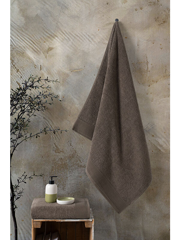 Varol Royal Serisi 2’li Havlu Seti – 50x90 & 90x150 cm, 500 gsm Premium