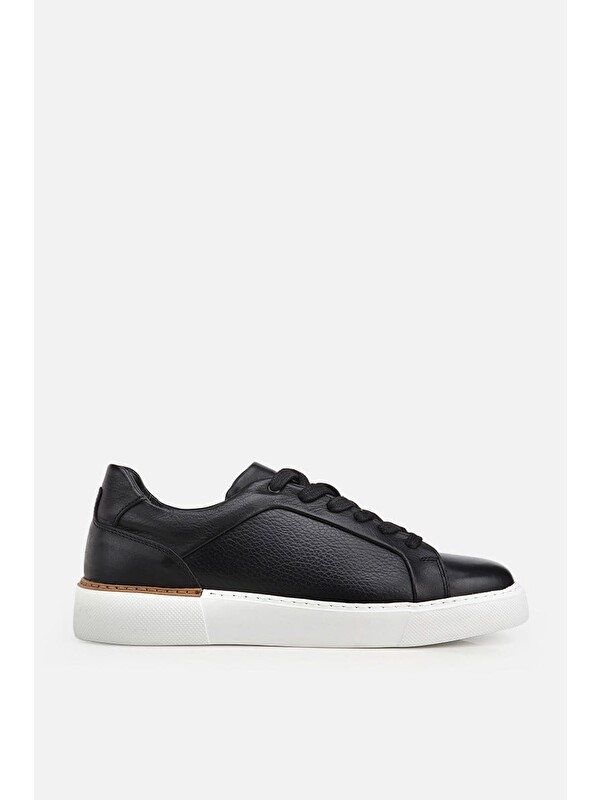 Yaya By Hotiç Erkek Siyah Bağcıklı Kalın Tabanlı Günlük Sneaker