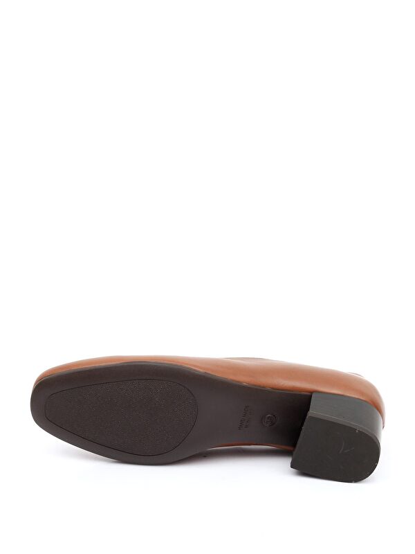 Gonderi(r) Kahverengi Gonderi(r) Hakiki Deri Küt Burun Kısa Kalın Topuklu Püsküllü Kadın Ayakkabı 13313