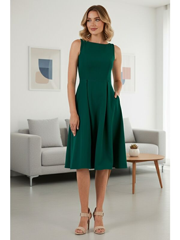 Lela Regular Fit Bisiklet Yaka Cepli Pileli Midi Boy Kadın Elbise 6111963