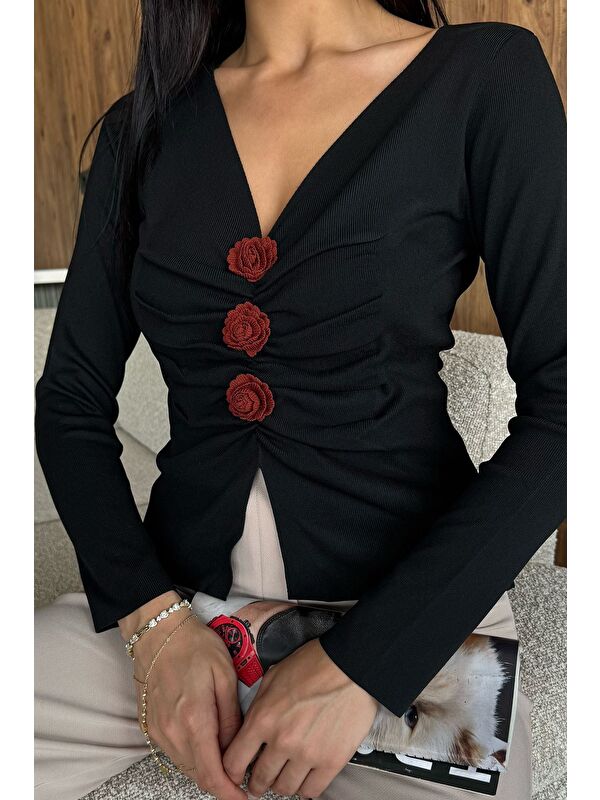 Gülseli Ön Gül Detaylı Triko Bluz (s,m,l Uyumludur)