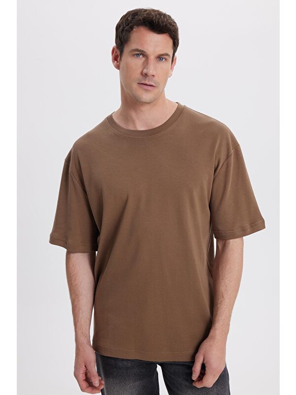 TUDORS Unisex Oversize Geniş Kesim %100 Pamuk Yumuşak Dokulu Basic Bisiklet Yaka Kahverengi Tişört