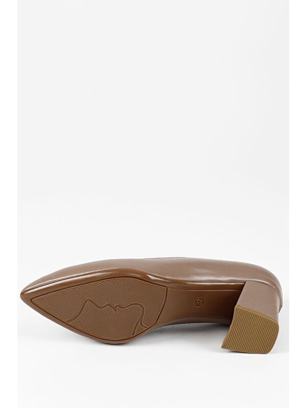 VİZON Hakiki Deri Sivri Burun Orta Kalın Topuklu Kadın Ayakkabı 24170 - Görsel 9