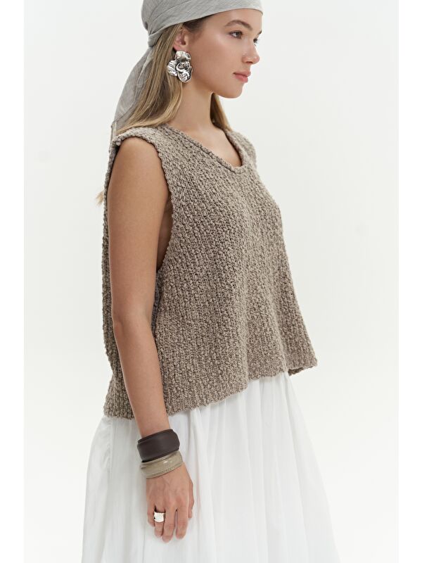 Bohemai Knitle Rahat Kalıp Triko Vizon Crop