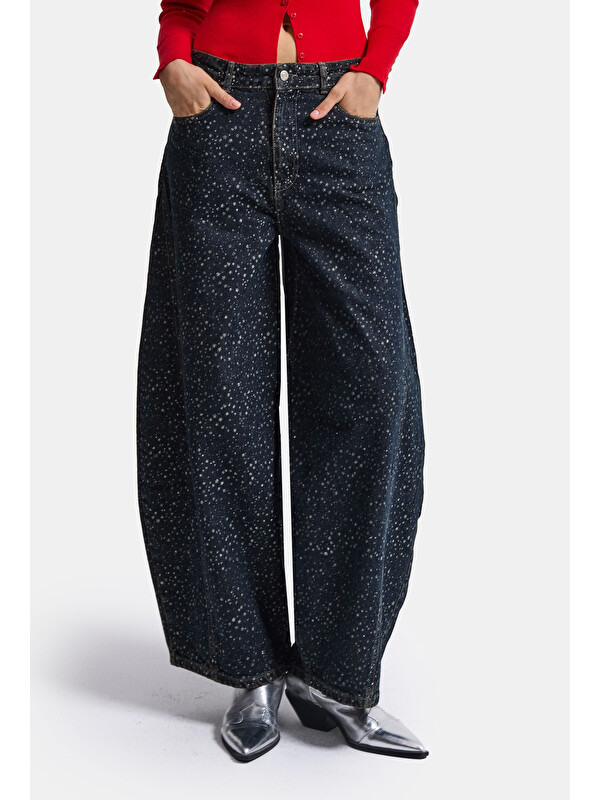 It's Basic Kadın Koyu Jean 1w6-8 Baggy Fit Özel Kumaş Aksesuar Detaylı Tasarım Denim Jean