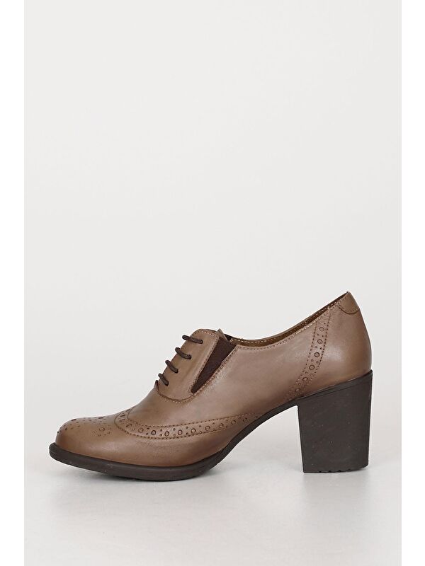 VİZON Hakiki Deri Yuvarlak Burun Kalın Orta Topuklu Kauçuk Taban Bağcıklı Kadın Ayakkabı 24040 - Görsel 7