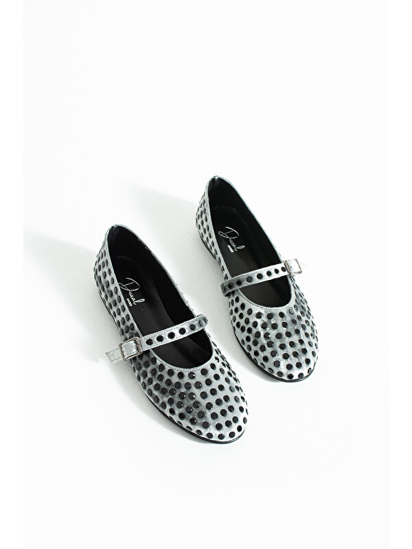 DUXAL SHOES Ruby Kadife Taş Detaylı Bilekten Bağlamalı Kadın Babet