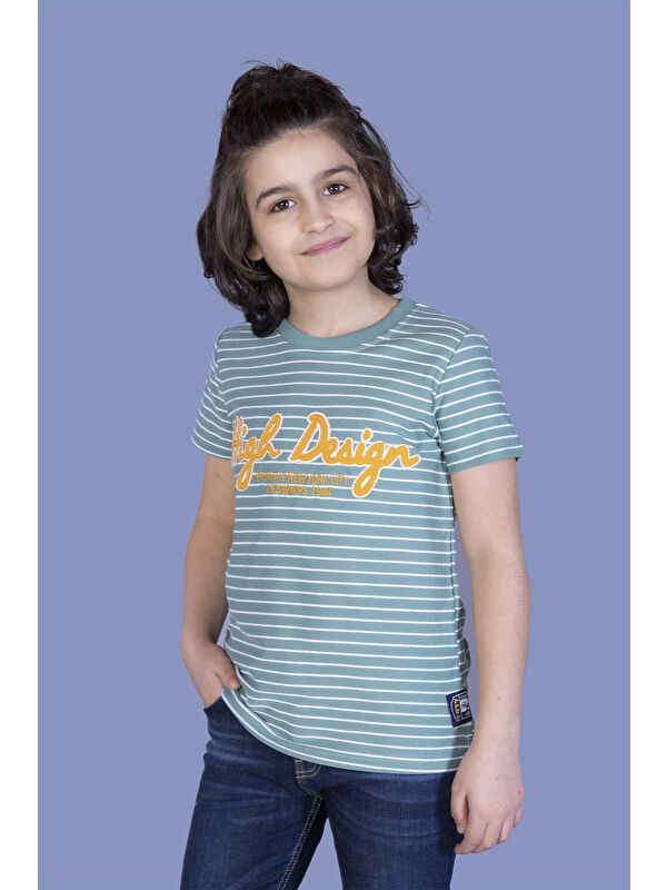 Toontoykids Erkek Çocuk Nakışlı Kumaşı Çizgi Detaylı Tişört