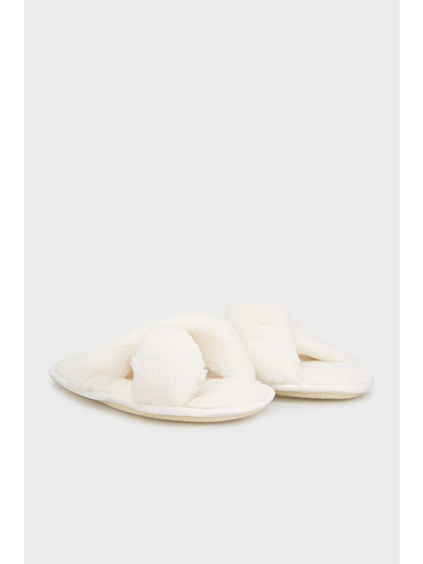 Yumuşak Dokulu Çapraz Pelüş Kadın Terlik 6722001 - Görsel 3