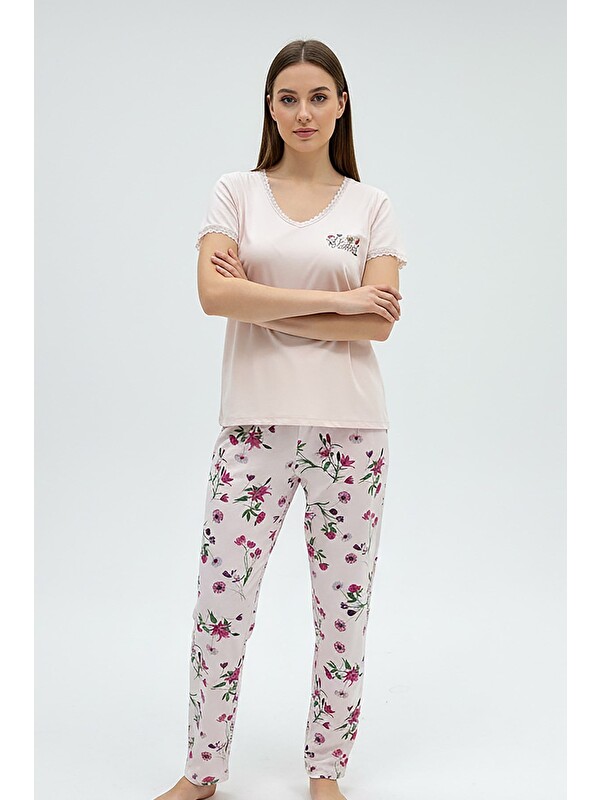 Kompedan Kadın % 100 Ring Viskon V Yaka Altı Desenli Kısa Kol Pijama Takımı | Pembe 40113-4119
