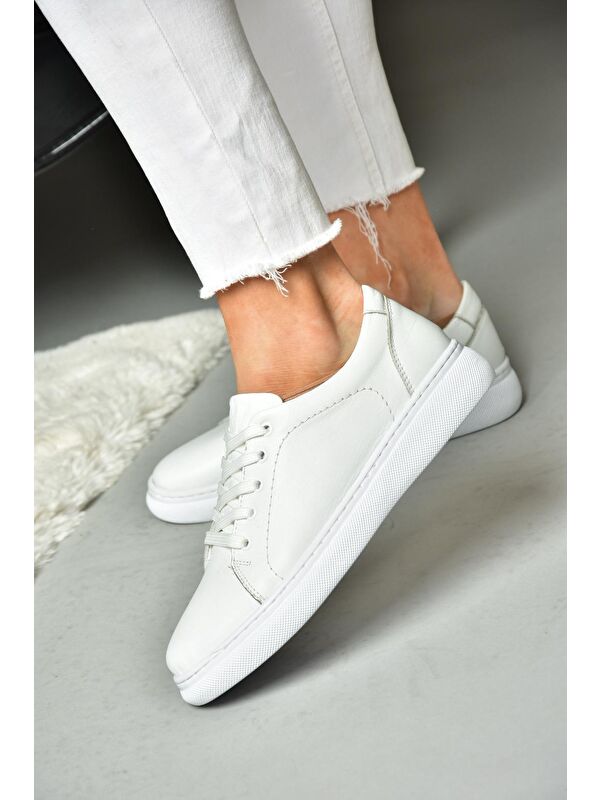 Fox Shoes P5554609 Beyaz Kadın Sneaker