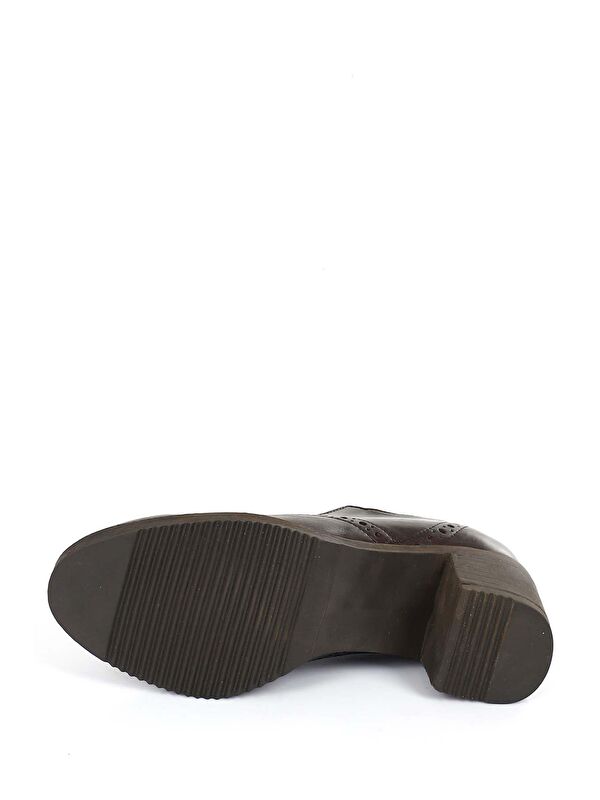 KAHVERENGİ Hakiki Deri Yuvarlak Burun Orta Topuklu Kauçuk Taban Bağcıklı Kadın Ayakkabı 24231 - Görsel 9