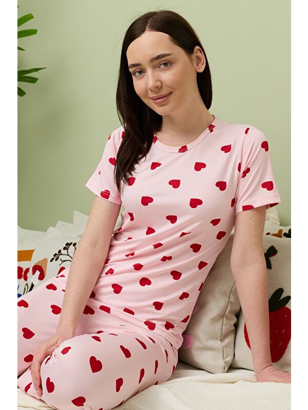 Fullamoda Büyük Kalpli Desenli Bisiklet Yaka Kısa Kollu Pijama Takımı