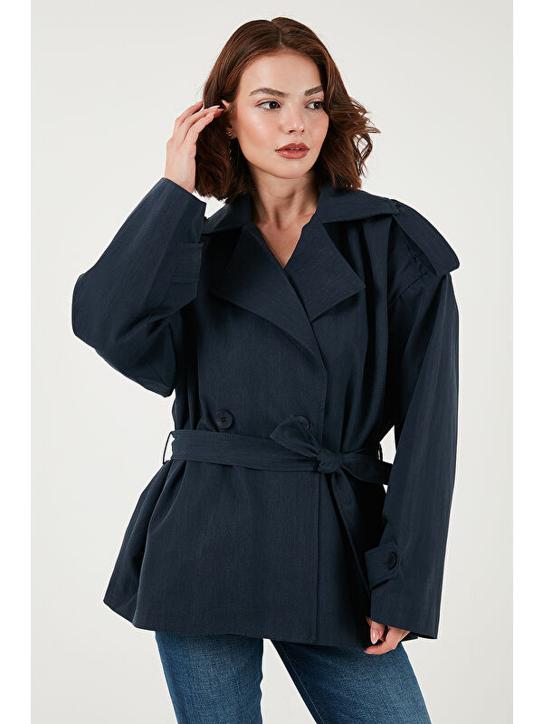 Lela Oversize Fit Kruvaze Yaka Kuşaklı Düğmeli Trençkot 6839609