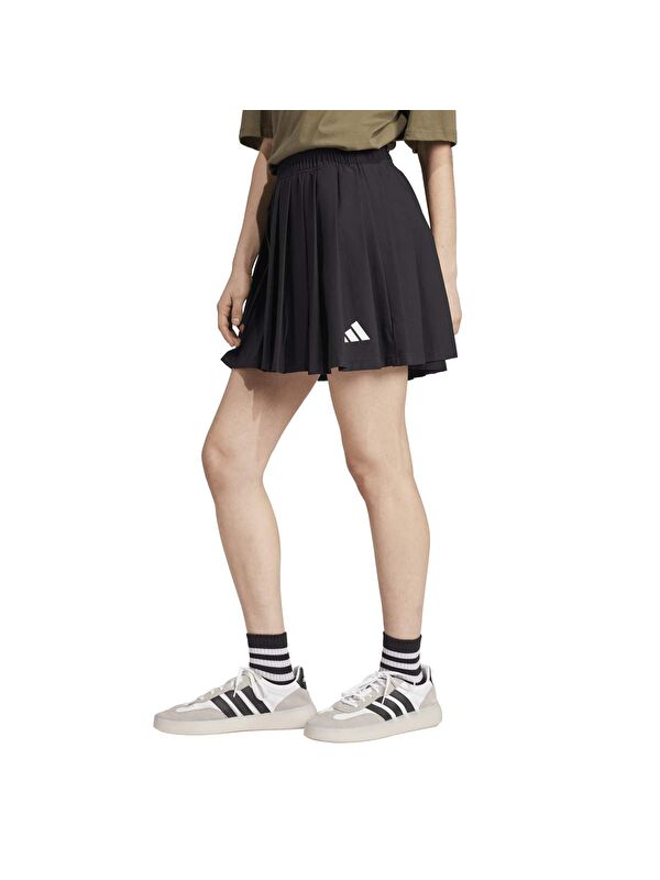 Adidas Tiro Q2 Kadın Siyah Şort