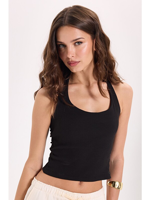 TUDORS Kadın Slim Fit Dar Kesim Pamuklu Halter Yaka Kaşkorse Siyah Crop