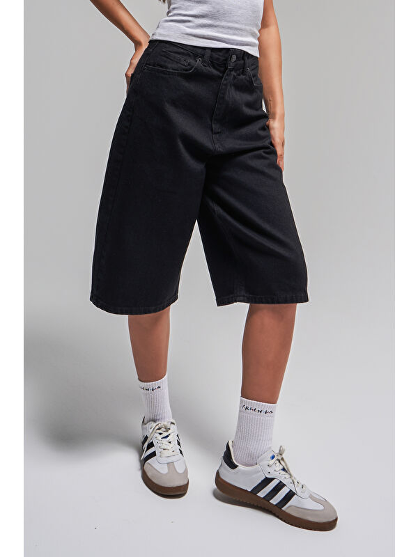 It's Basic Kadın Siyah Renk 1s5 1 Maxi Boy Bol Kesim  100 Pamuk Denim Şortolon