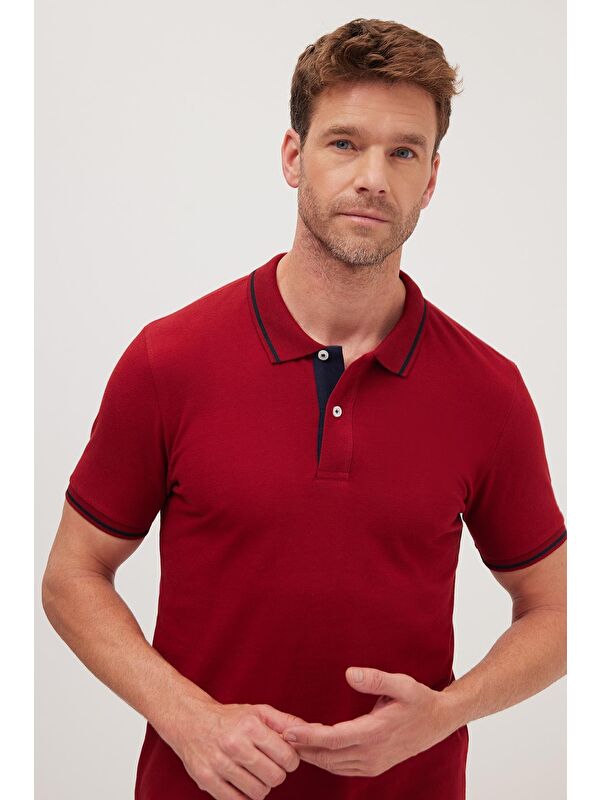 TUDORS Erkek Slim Fit Dar Kesim %100 Pamuk Yumuşak Dokulu Serin Tutan Kumaş Düz Pike Bordo Polo Yaka Tişört