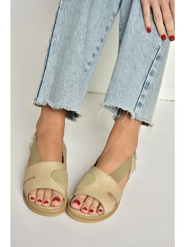 Fox Shoes Kahverengi Fox Shoes Taba Kadın Sandalet Y555554003