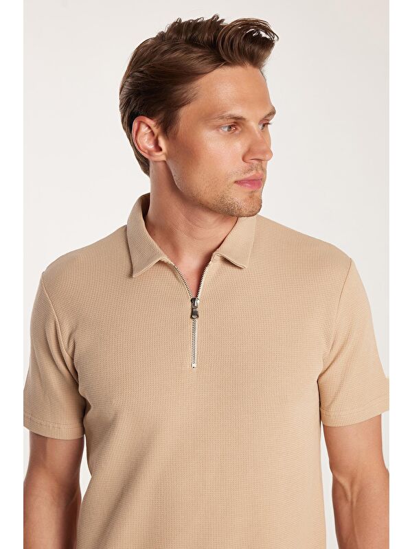 TUDORS Erkek Slim Fit Dar Kesim %100 Pamuk Fermuarlı Bej Polo Yaka Tişört